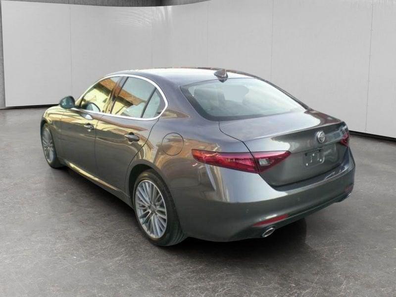 Alfa Romeo Giulia 2.2 t Executive 190cv auto my19