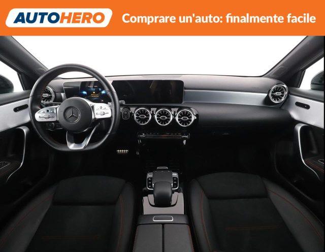 MERCEDES-BENZ A 200 Automatic Premium