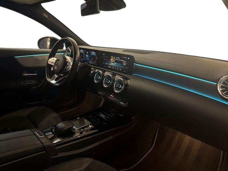 Mercedes-Benz Classe A A 180 d Premium Night edition auto
