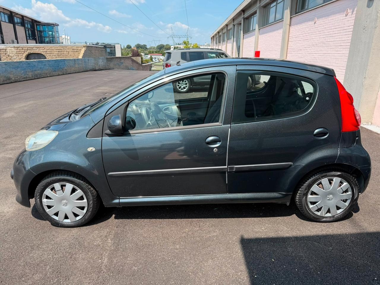 Peugeot 107 1.0 68CV 5p. Sweet Years