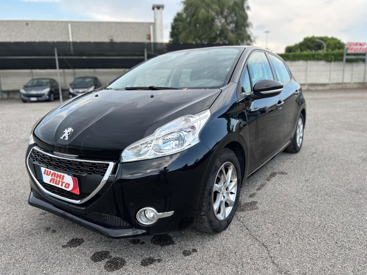Peugeot 208 1.4 HDi 68 CV LEGGI NOTE