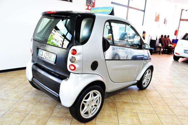 SMART ForTwo 600cc 54CV Automatic ( NEOPATENTATI )