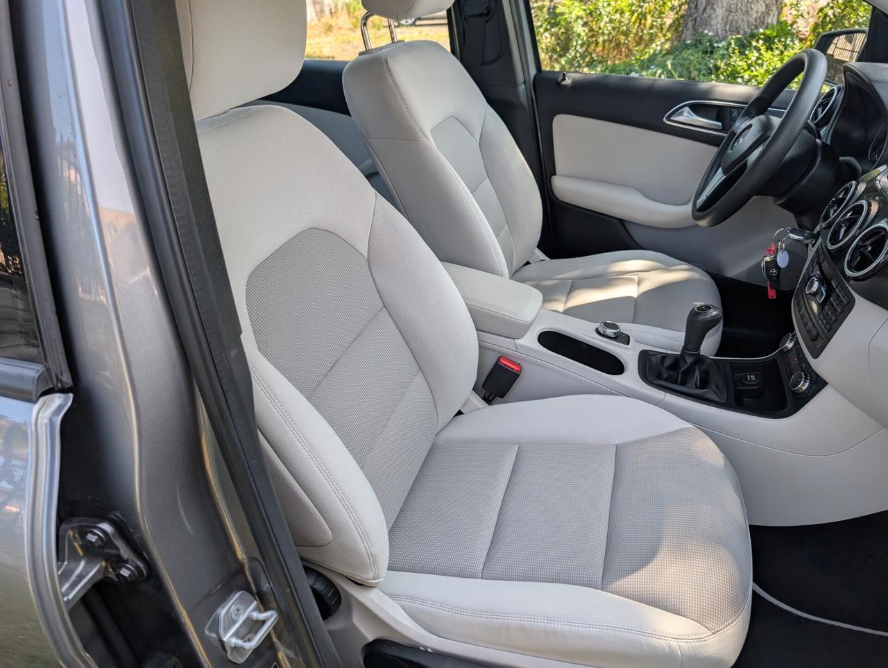 Mercedes-benz B 180 B 180 BlueEFFICIENCY UNICO PROPRIETARIO
