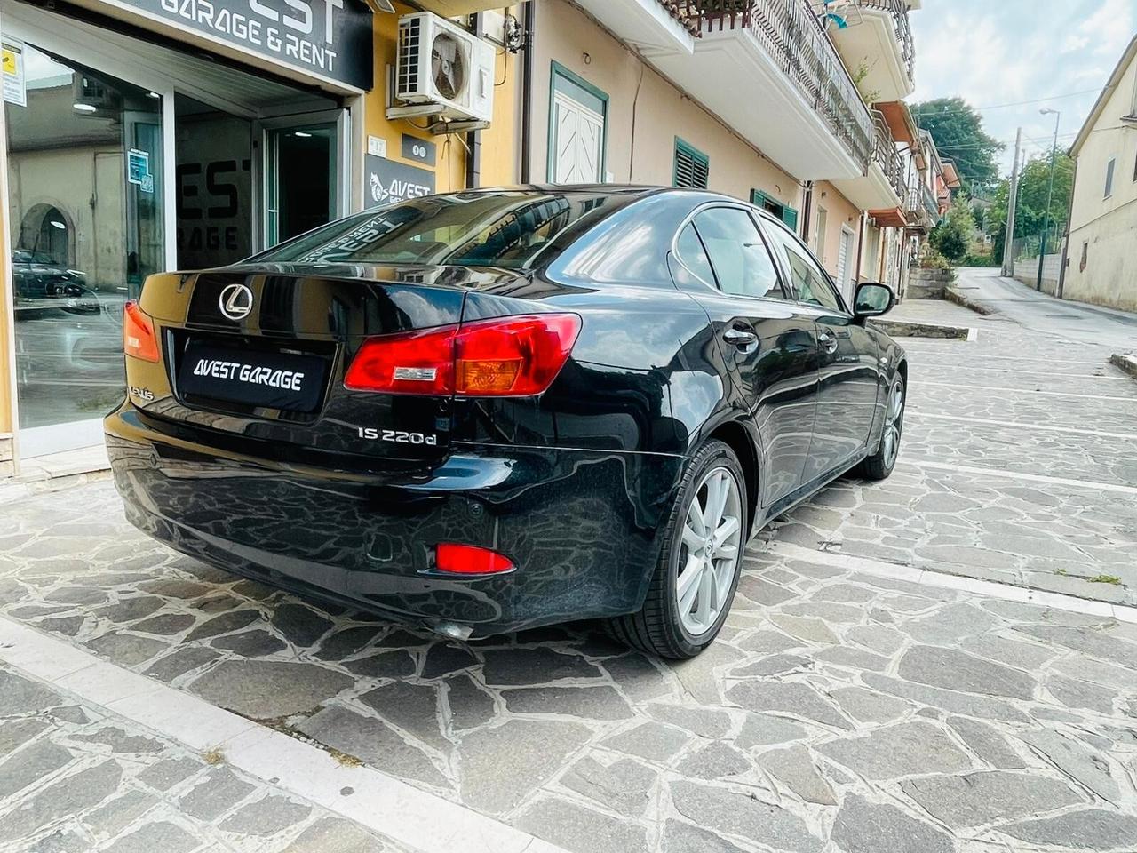 Lexus IS 220d 2.2 16V Sport + Tetto