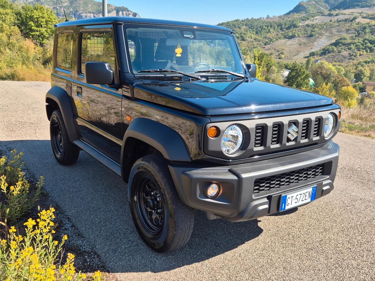 Suzuki Jimny 1.5 5MT PRO (N1)
