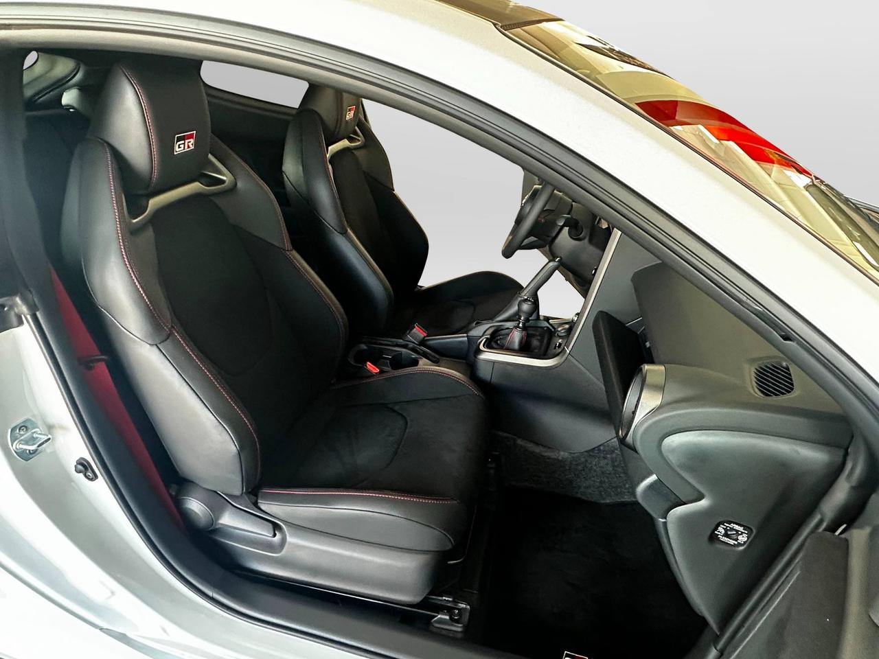 TOYOTA Yaris GR Aero Performance