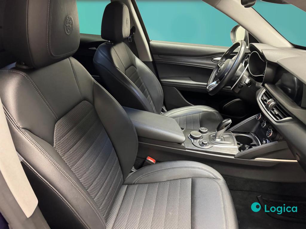 ALFA ROMEO Stelvio 2017 - Stelvio 2.2 t Executive Q4 210cv auto