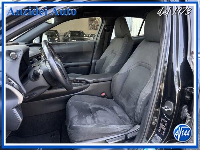 LEXUS UX 250h Hybrid Business
