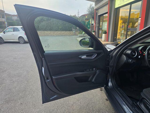 ALFA ROMEO Giulia 2.2 Turbodiesel 150 CV AT8 Autom LEGGI DESCRIZIONE