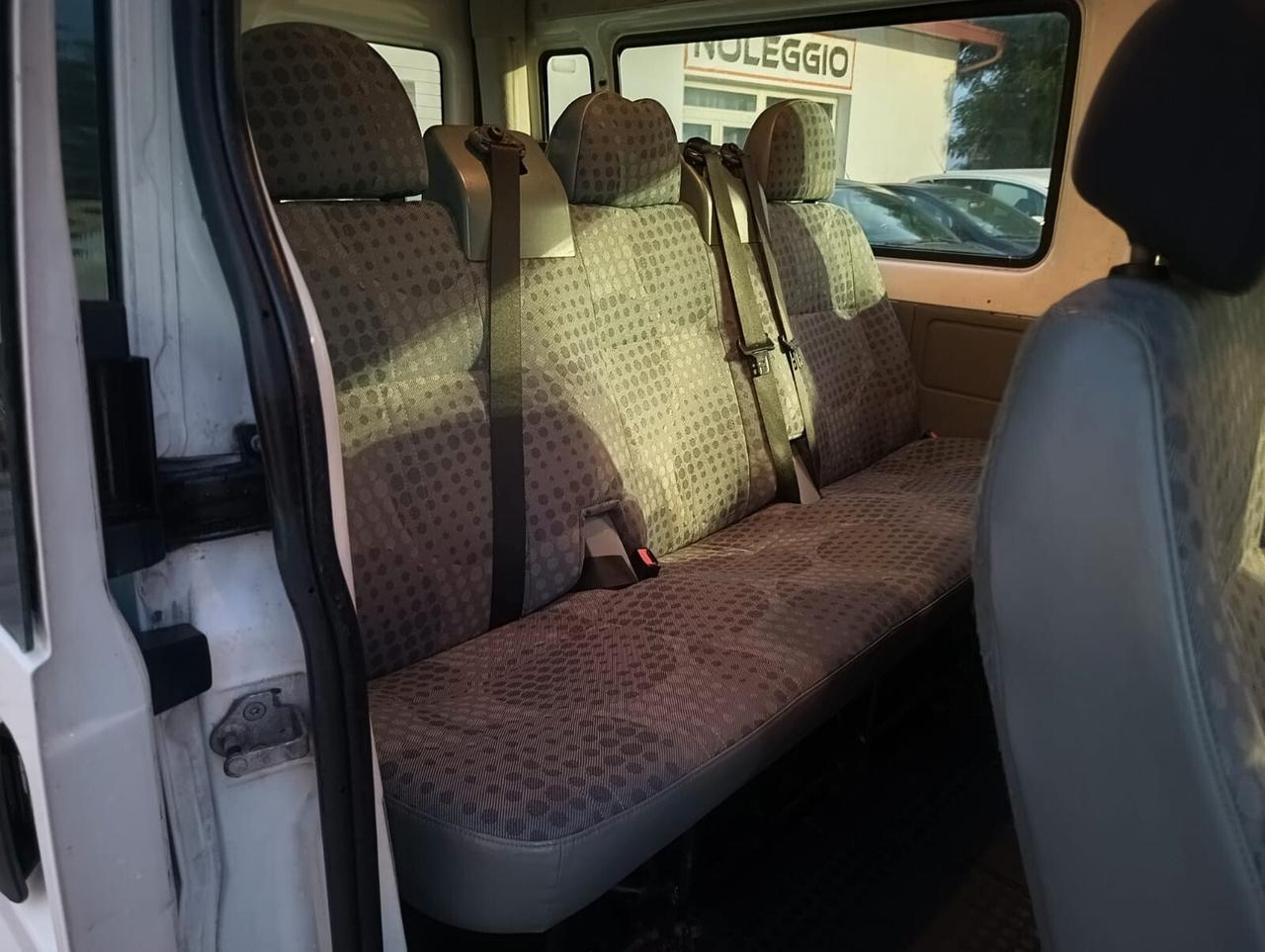 Ford Transit 9 posti - anno 2009 - motore nuovo