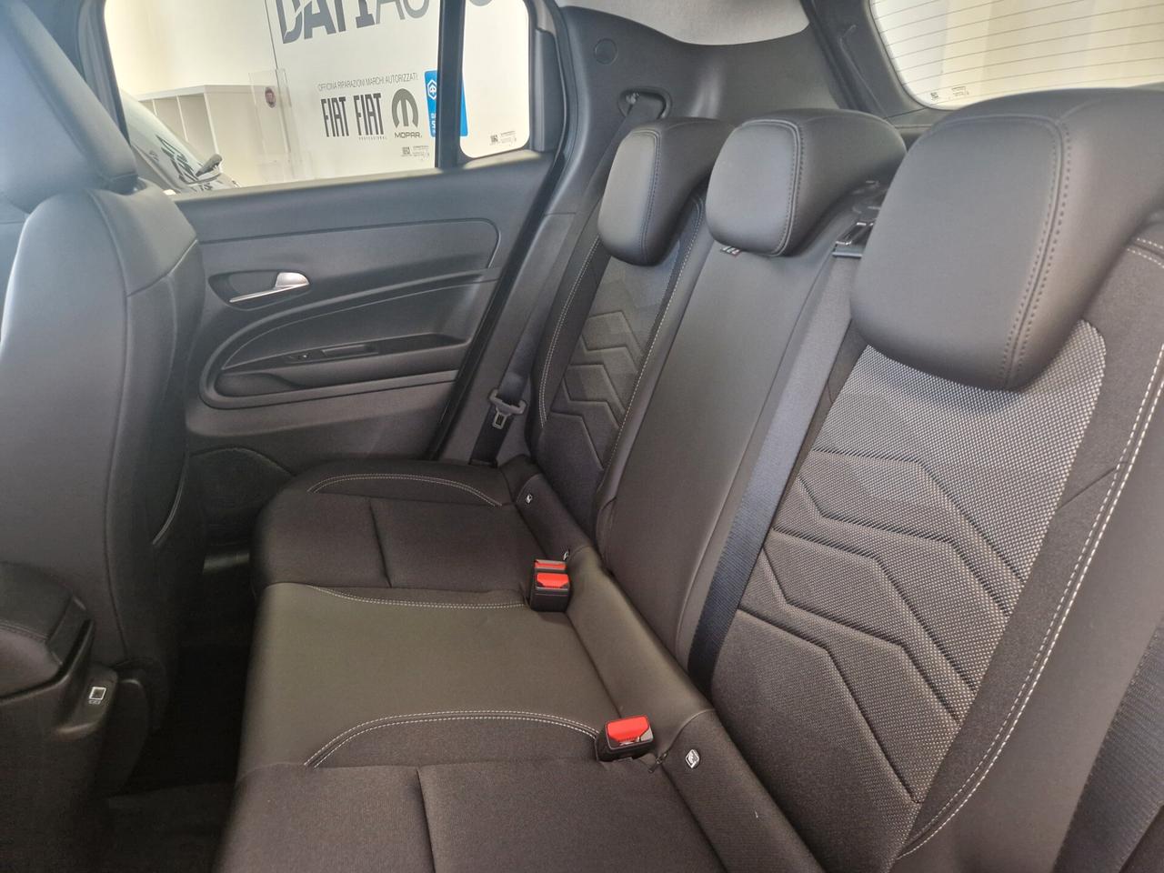 Jeep Avenger 1.2 Turbo 100 CV Summit