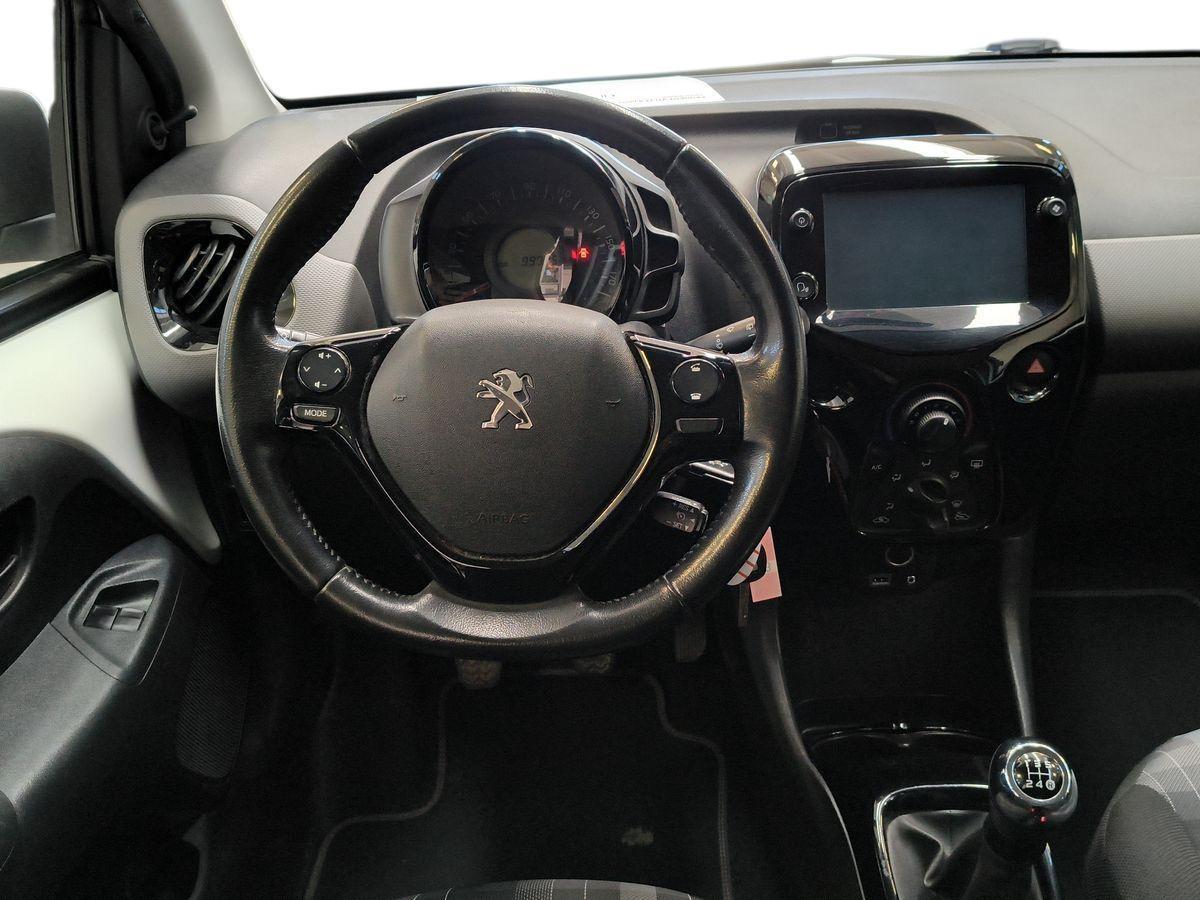 PEUGEOT 108 - VTi 72 5 porte Allure