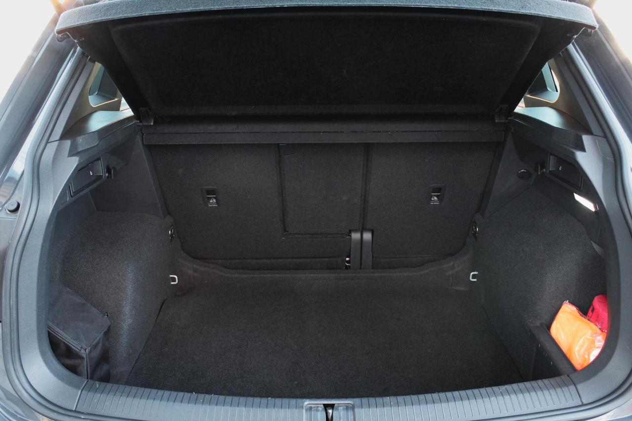 Volkswagen Tiguan 2.0 TDI 150 CV SCR DSG R-Line