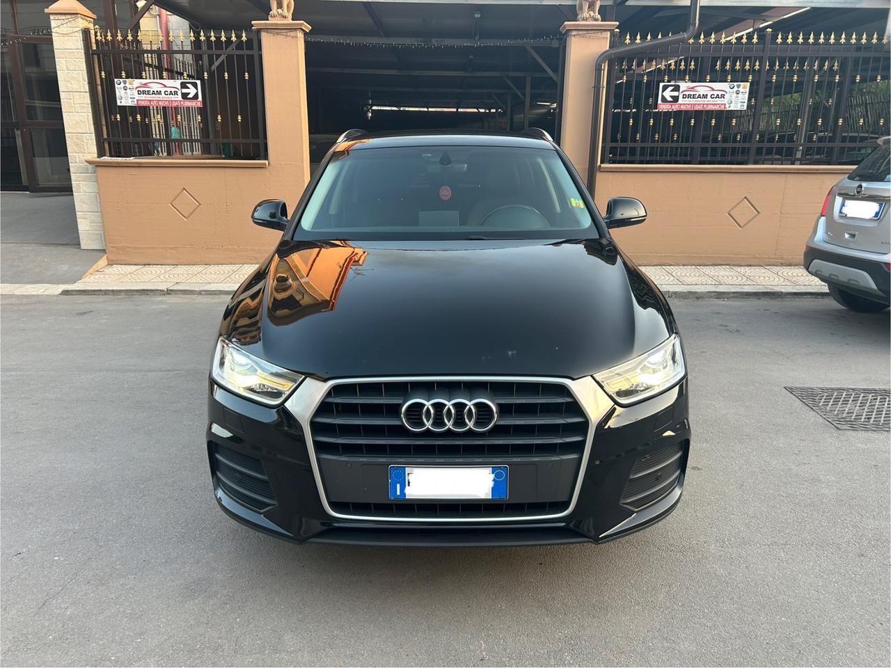 Audi Q3 2.0 TDI 120 CV Sport