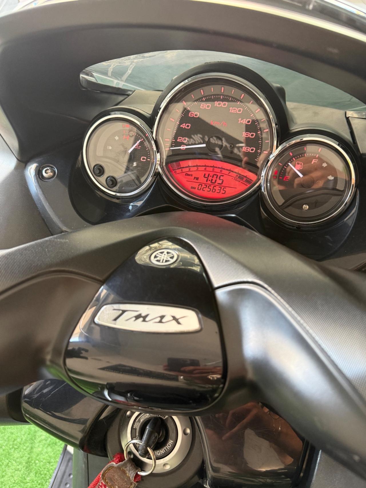 Yamaha T Max