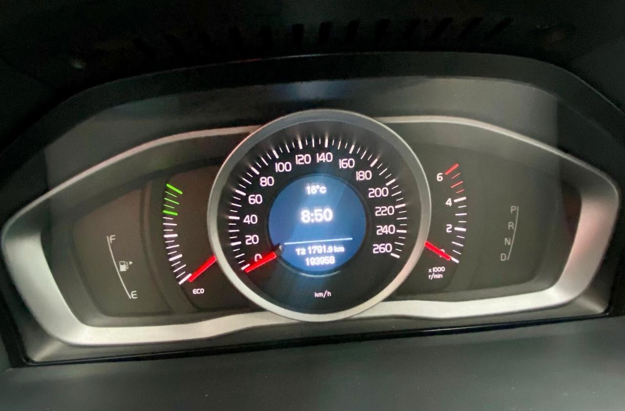 Volvo V60 D3 Geartronic Summum