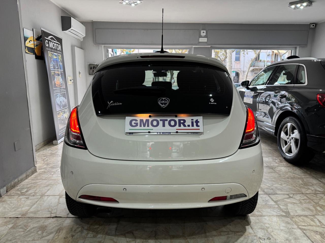 Lancia Ypsilon 1.3 MJT 95 CV 5 porte S&S Gold