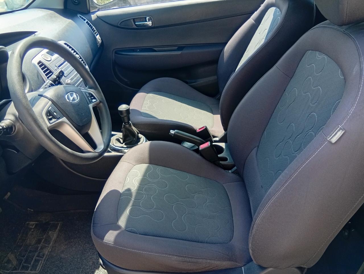 Hyundai i20 1.2 3p. Comfort