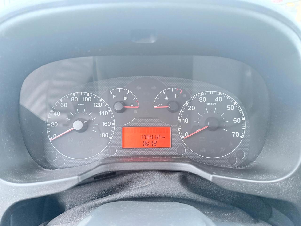 Fiat Qubo 1.4 BENZINA 2009 NEOP.