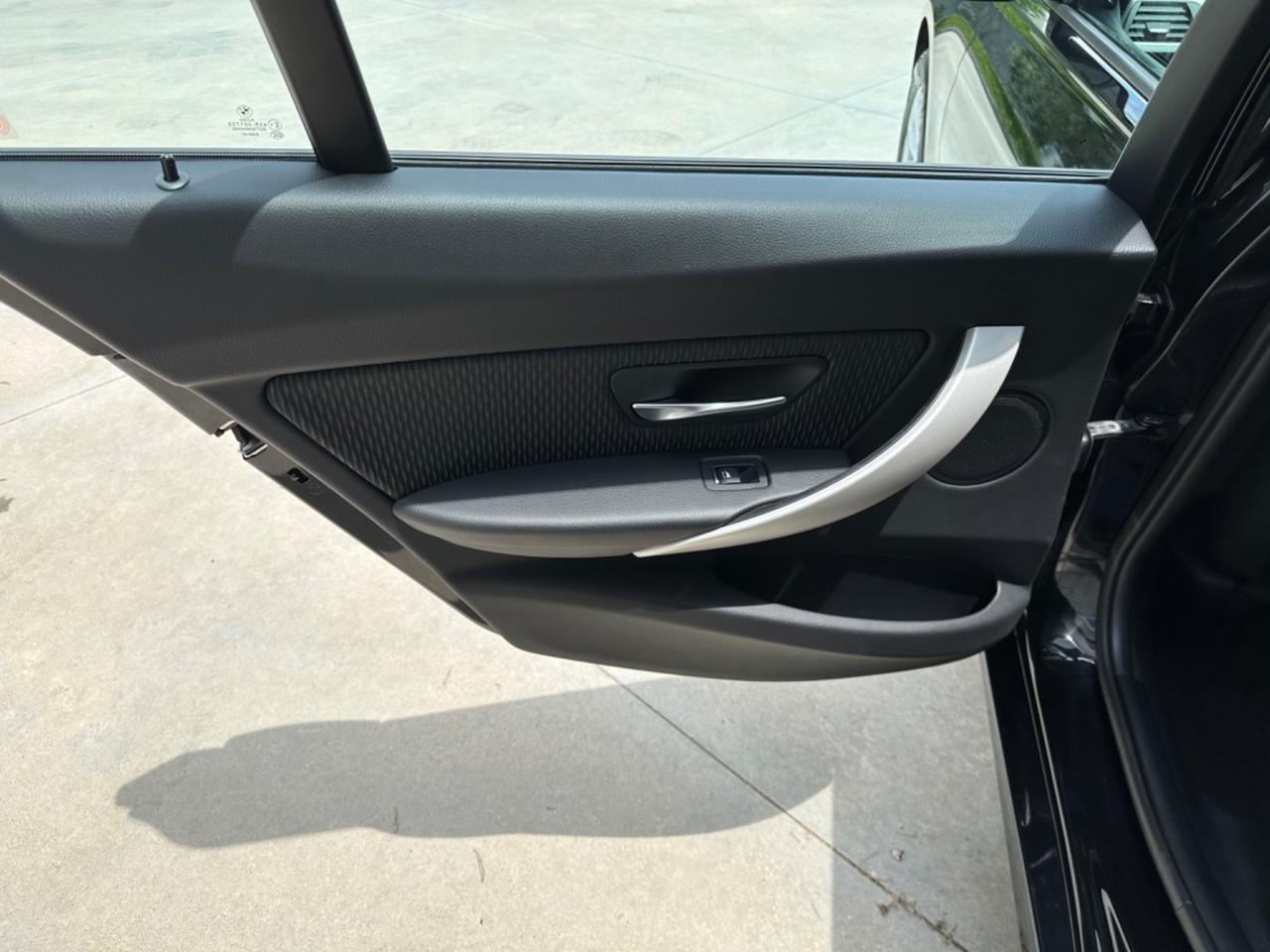 Bmw 320 320d xDrive Touring Business Advantage