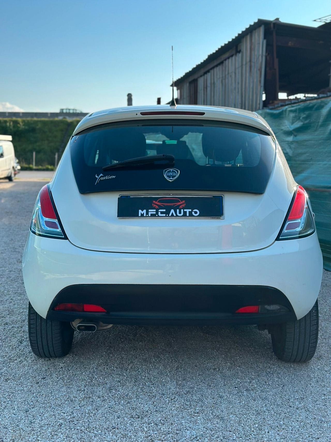 Lancia Ypsilon 1.2 69 CV GPL Ecochic Gold TOP