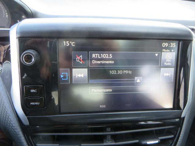Peugeot 2008 ALLURE PureTech Turbo 110 mt 57000 KM