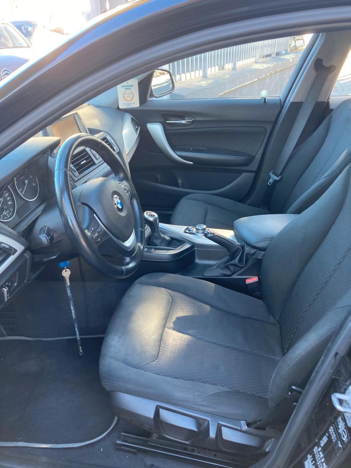 Bmw 116 116d 5p. Urban