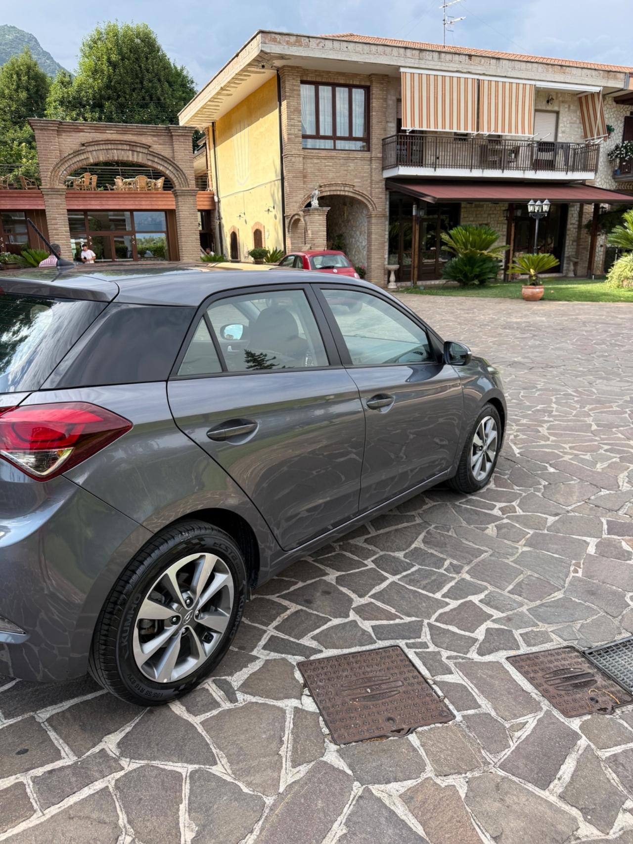 Hyundai i20 1.1 diesel anno 2015