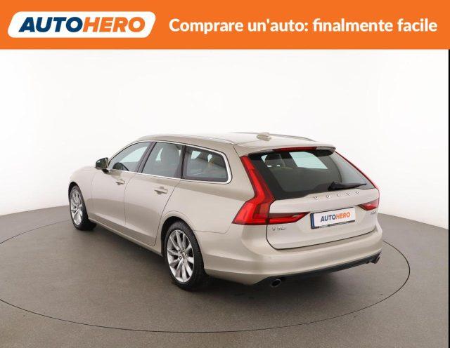 VOLVO V90 D5 AWD Geartronic Momentum