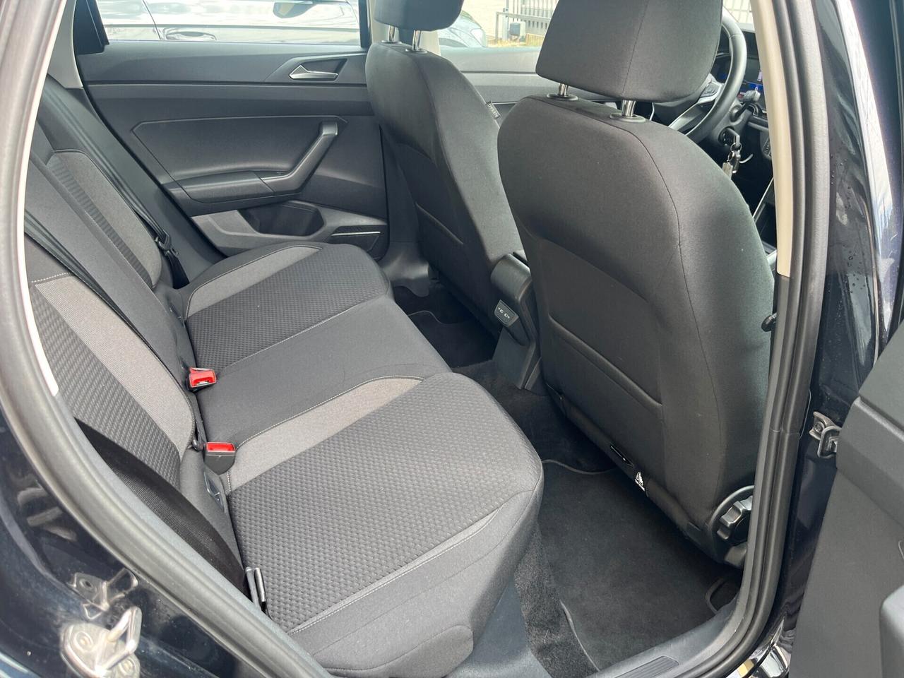 Volkswagen Taigo 1.0 TSI 110 CV Life **10/2022**KM 53180**