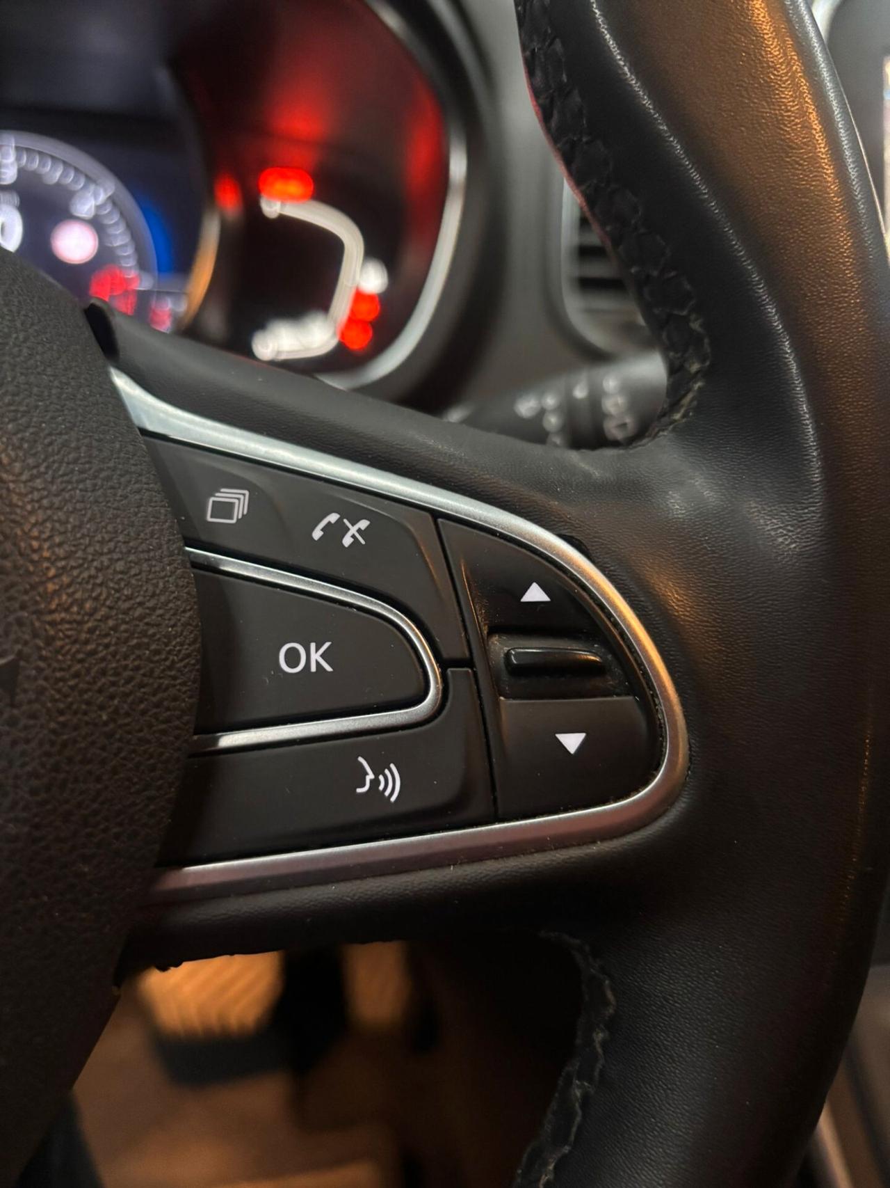 Renault Scénic Blue 1.7 dCi 120 CV EDC Sport Edition2