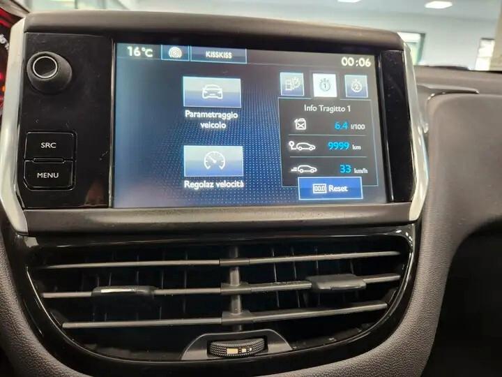 Peugeot 208 PureTech 82 5 porte Allure