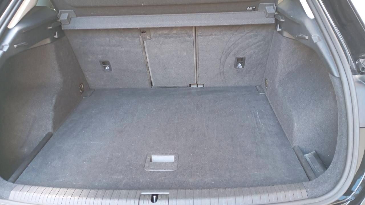 Audi Q3 2.0 TDI 150 CV Sport