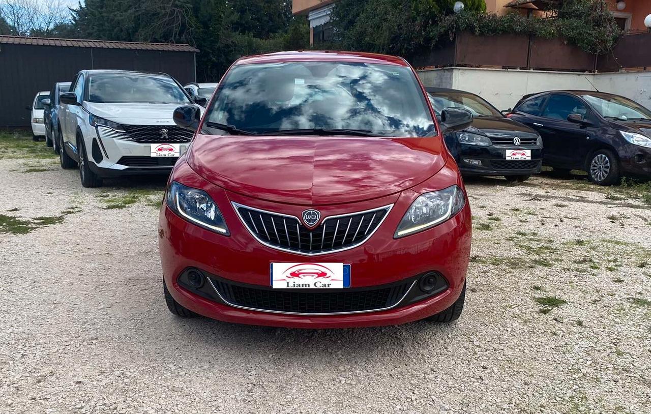 Lancia Ypsilon 1.0 Hybrid Ok Neop.