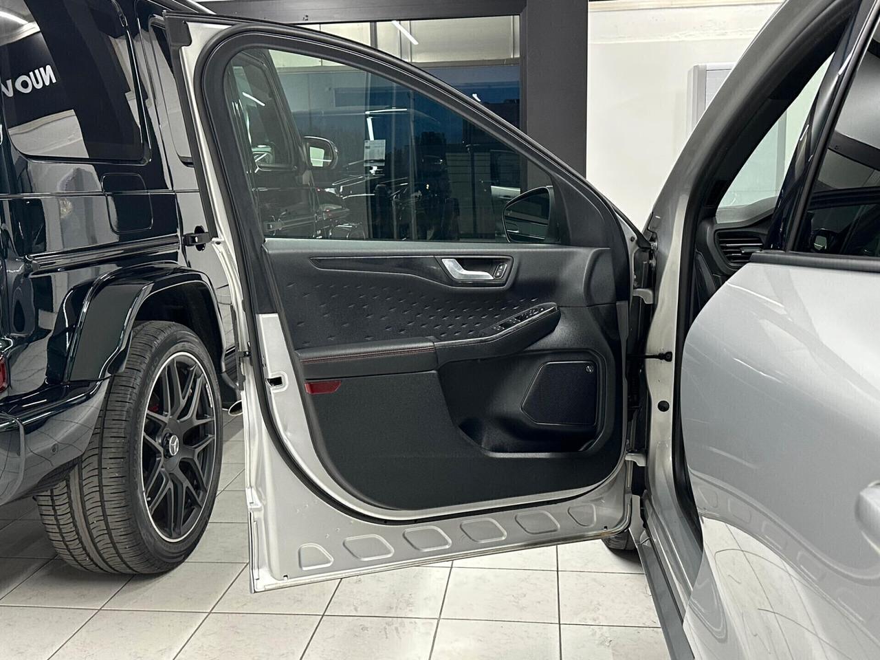 Ford Kuga 1.5 ecoblue ST-Line 2wd 120cv auto