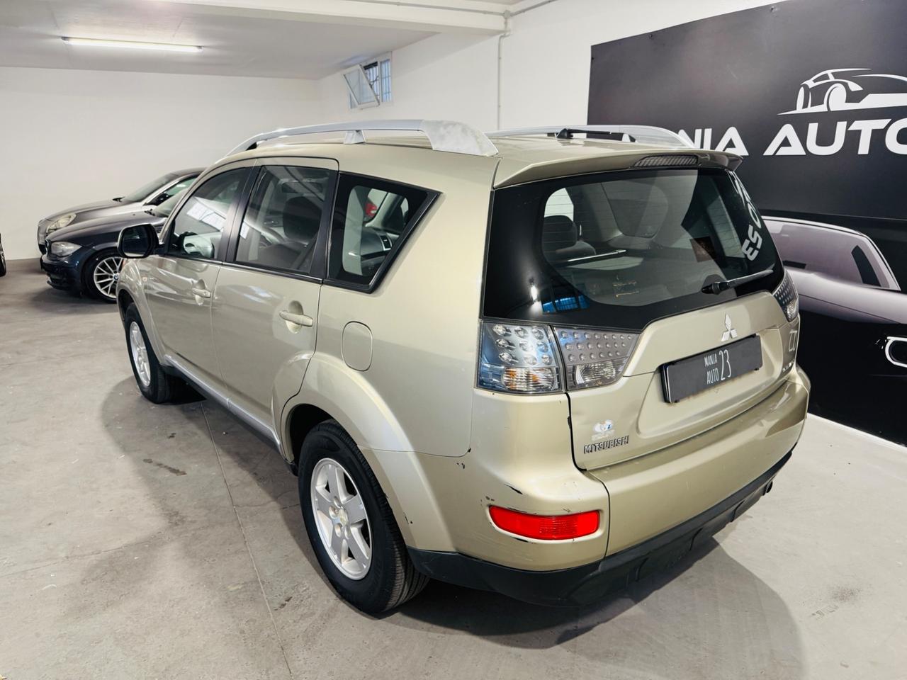 Mitsubishi Outlander 2.0 DI-D Intense DPF