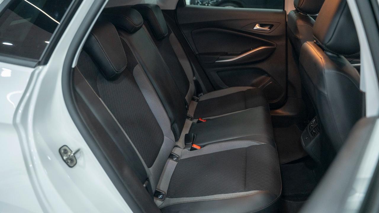 Opel Grandland 1.5 ECOTEC GS LINE AUTO 130 CV LED CARPLAY VIRTUAL