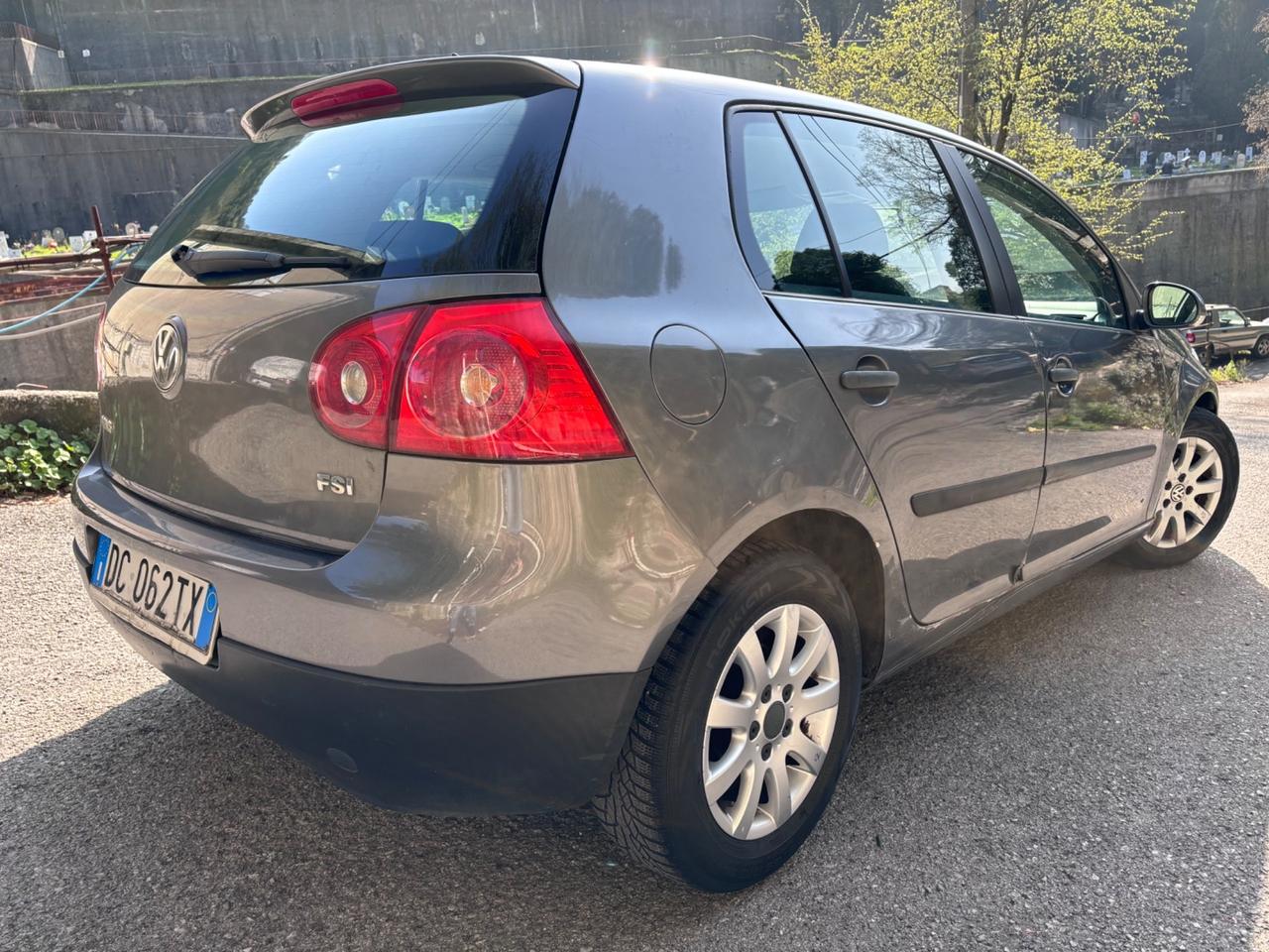 Volkswagen Golf 1.6 16V FSI 5p. Comfortline