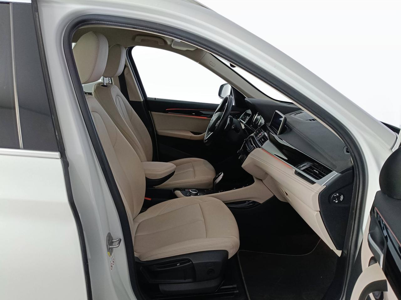 BMW X1 F48 2019 - X1 sdrive18d xLine Plus auto