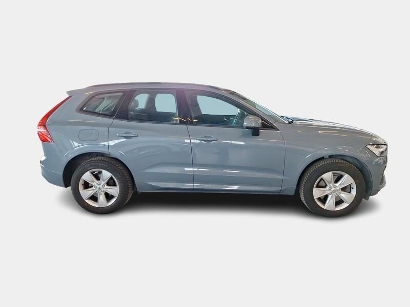 VOLVO XC60 B4 D AWD AUTOMATICO MOMENTUM SUV