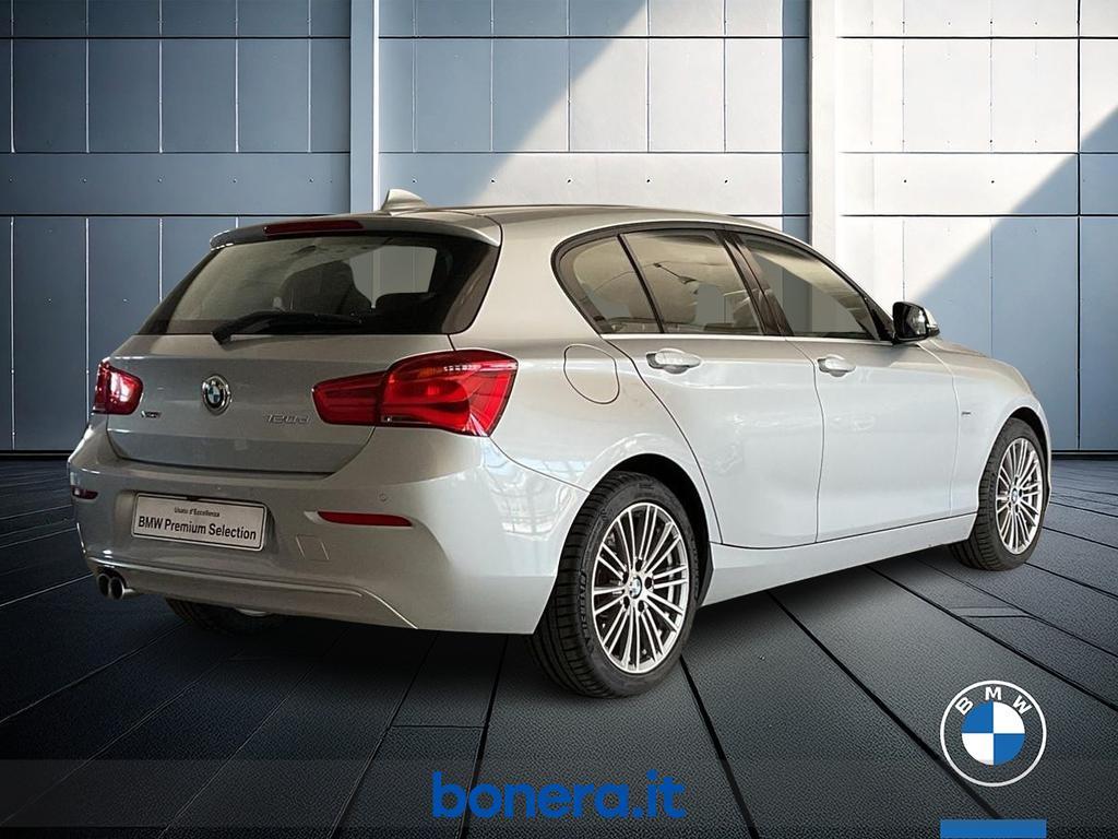 BMW Serie 1 5 Porte 120 d Urban xDrive Auto