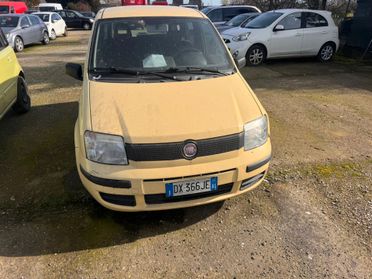 FIAT PANDA ACTIVE ECO COME DA FOTO BENZINA PER NEOPATENTATI