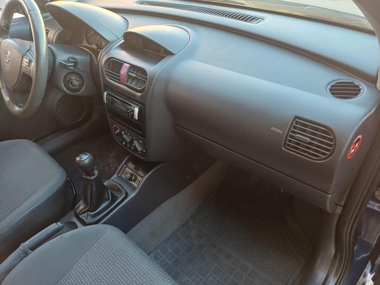 Opel Corsa 1.3 diesel 5 p. Cosmo - 2005