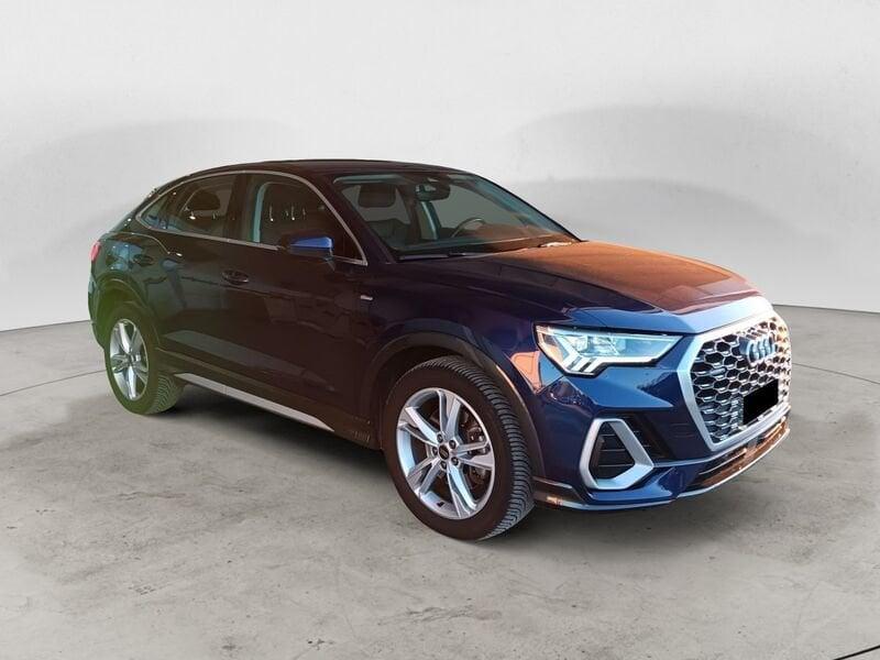 Audi Q3 Sportback 40 2.0 tdi S line edition quattro 200cv s-tronic
