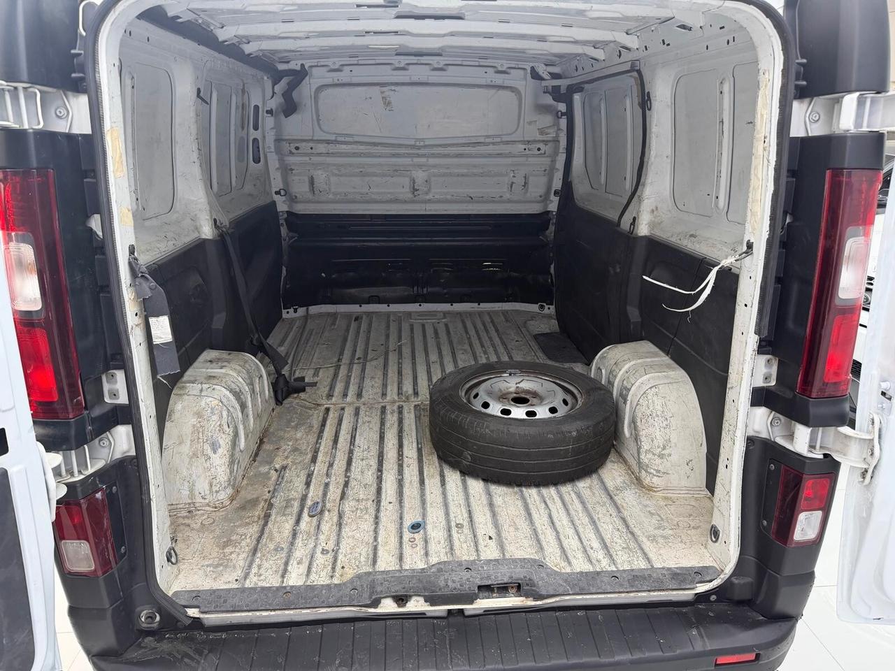Renault Trafic 1.6 121CV -Diesel-Furgone