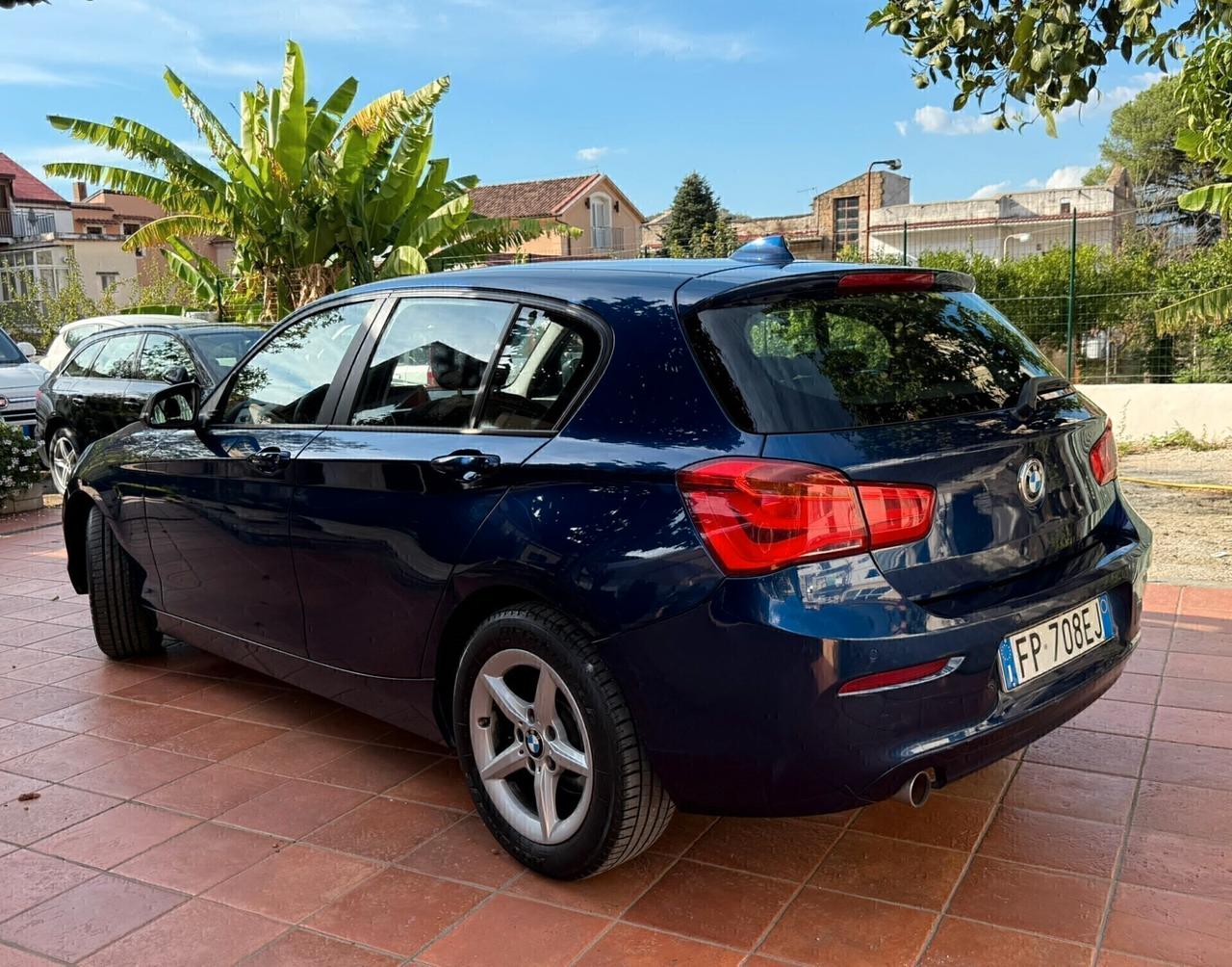 Bmw 118d 5p. Advantage cambio aut.