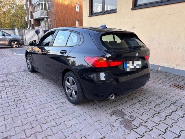 BMW 116 d 5p. Business Advantage