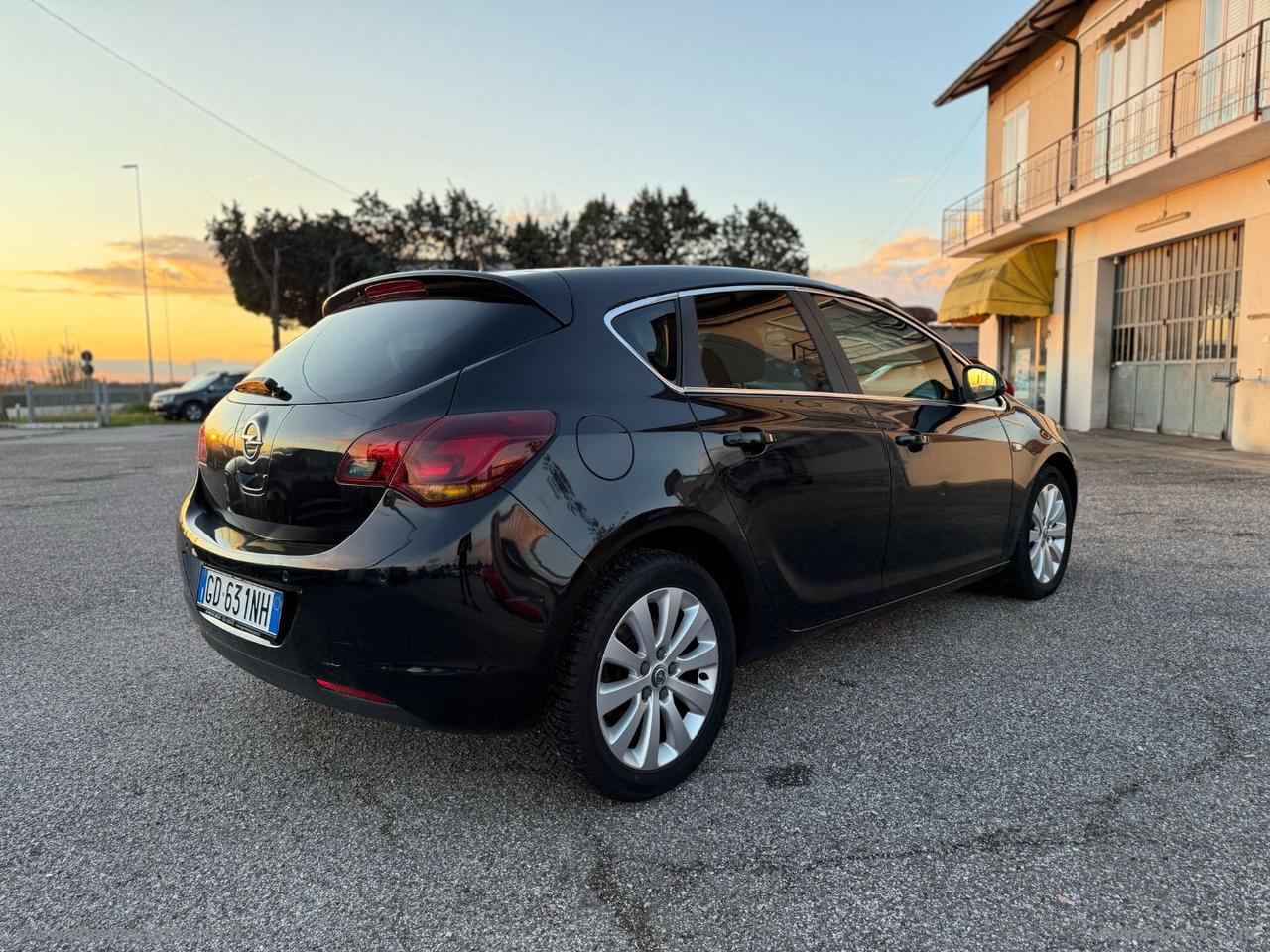OPEL Astra 1.7 CDTI 110 CV 5p. Cosmo