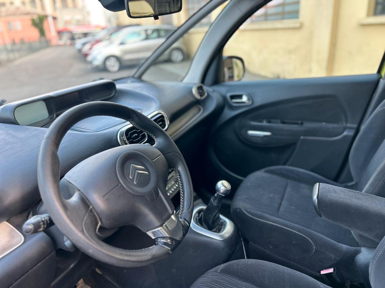Citroen C3 Picasso 2009 1.6 DIESEL 5 POSTI