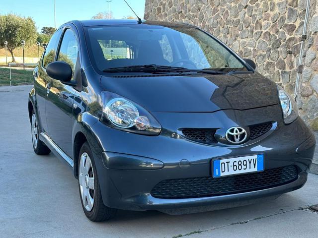 TOYOTA Aygo 1.0 12V VVT-i 5 porte UNIPRO+NEOPATENTATI